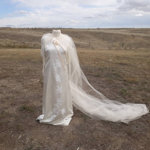 Beige Tulle Cape Ivory Bridal Cloak Handfasting Alternative Veil Renaissance Clothing Medieval Wedding Cape Halloween Costume