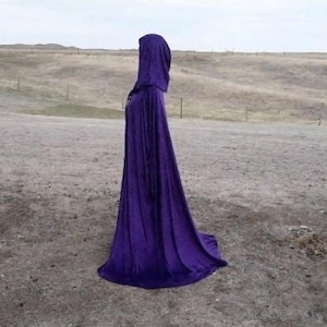 Purple Velvet Halloween Cloak Renaissance  Costume Hooded Medieval Wedding Cape Fantasy CosPlay Mardis Gras