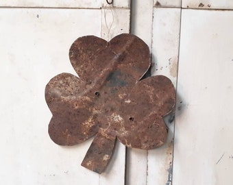 Shamrock Rusty Antique Tin Upcycled From Barn Roof Farmhouse Decor Gift Rustic Primitive St Patrick&#39;s Day Clover Rustic Gift