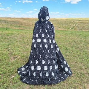 Moon Hooded Cloak Halloween Adult Costume Magic Cape Fantasy Whimsical CosPlay Eclipse of the Moon Clothing