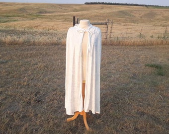 Mantello da sposa in avorio, mantello in velluto, abbigliamento rinascimentale, mantello da sposa, costume di Halloween, principessa delle fiabe