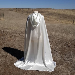 Ivory Hooded Cape Satin Cloak Wedding Bridal Carnival Renaissance Clothing Handfasting