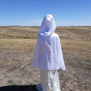 White Satin Wedding Capelet Hooded Bridal Cloak Adult Clothing Shrug Halloween Costume Prom Cape