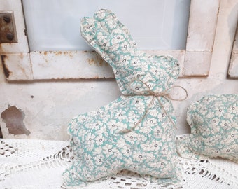 Coussin décoratif en peluche lapin lapin couette vintage ferme rustique primitif pays Pâques décoration d&#39;intérieur plateau à plusieurs niveaux cadeau de pendaison de crémaillère