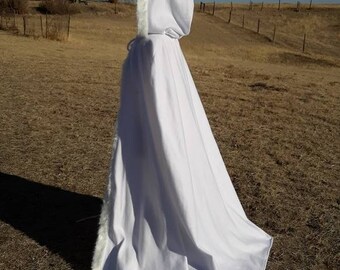 White Christmas Cape Fleece and Faux Fur Snow Queen Bridak Wedding