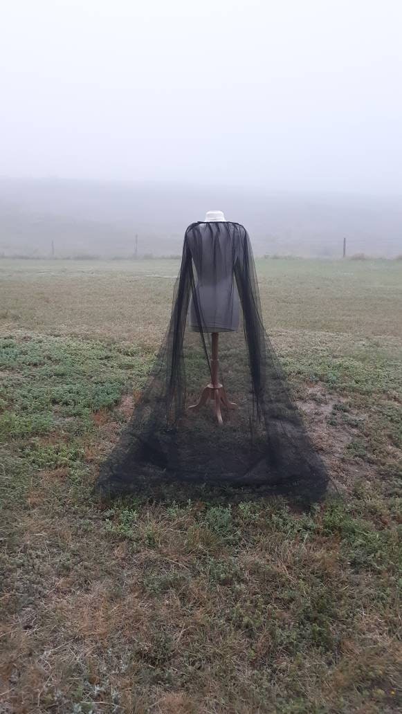 Schwarzer Tüll-Umhang Mit Kapuze – Langer Halloween-Cosplay-Umhang Für Damen, 138 Cm, Gothic & Hexen-Kostüm
