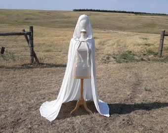 Mantello da sposa bianco in velluto con cappuccio, abbigliamento rinascimentale, mantello da sposa, costume di Halloween