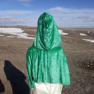 Green Capelet Hooded Wedding Cloak Adult Clothing Shrug Cape Cosplay Animae Fantasy Costume Marathon St Patrick&#39;s Day