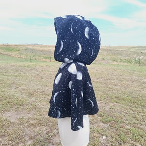 Moon Hooded Capelet Halloween Adult Costume Magic Cape Fantasy Whimsical CosPlay Eclipse of the Moon Clothing