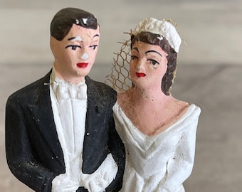Vintage Chalkware Cake Topper - 1950 Bride and Groom - Marked ACA
