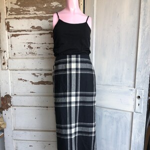 Casual corner skirts hotsell