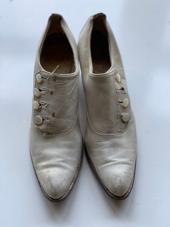 Antique Shoes - Kid Leather Wedding Kitten Heels … - image 2