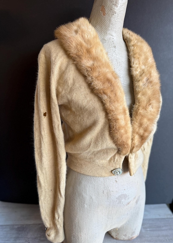 Vintage 1930s Cardigan Sweater - Cashmere and Min… - image 1