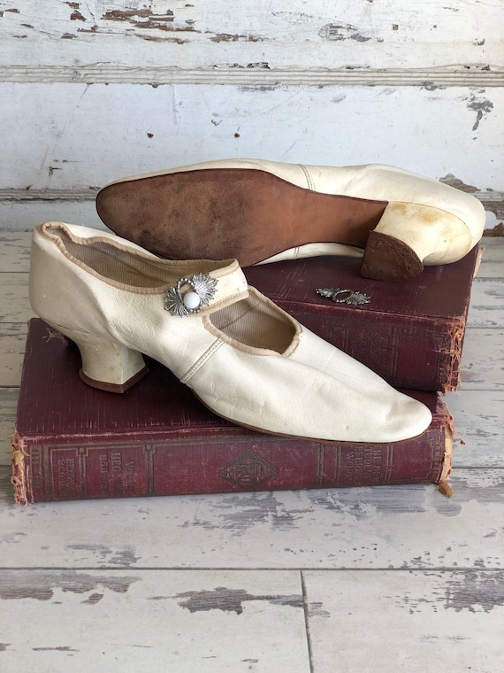 Antique Edwardian Shoes - Kid Leather Wedding Kitt