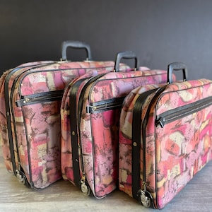 Vintage Retro Suitcases - Bantam Travelware Pink Purple Fabric Nesting Set 3 1960s Era