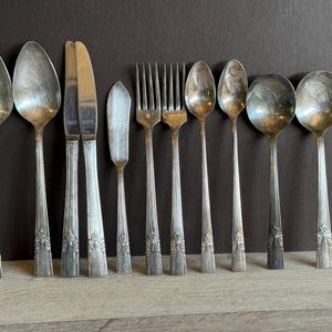 Antique &quot;Artistic&quot; Silver Flatware Replacement Silverplated  Lot 9 Pieces c. 1940 Silverware