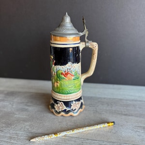 Vintage German Beer Stein - Pint Size Pewter Lid Musical - As Is