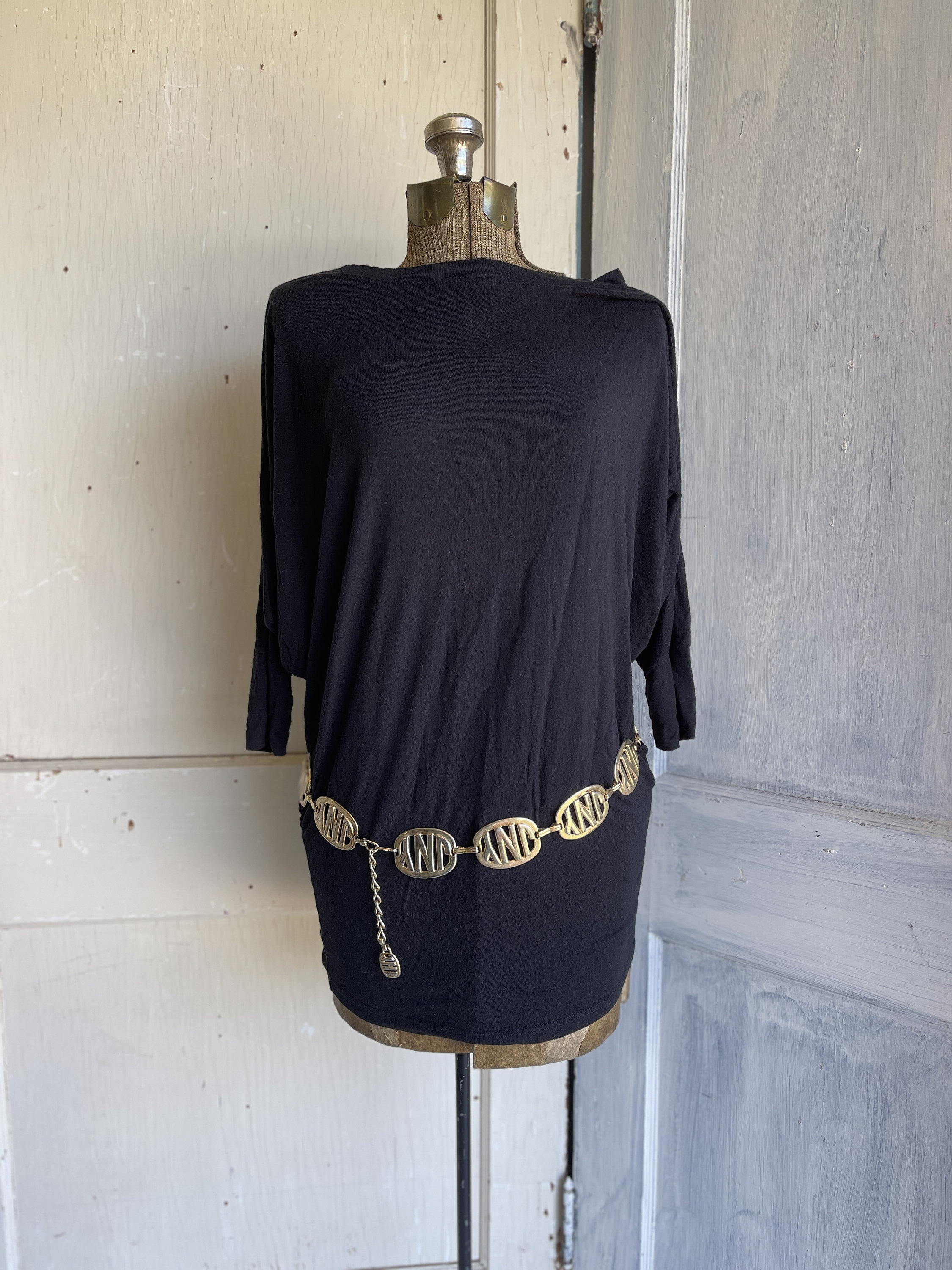 Jones New York Logo Gold Chain Belt Signed Jones New York Necklace, Gold Tone Cable Two Strand  main image 2