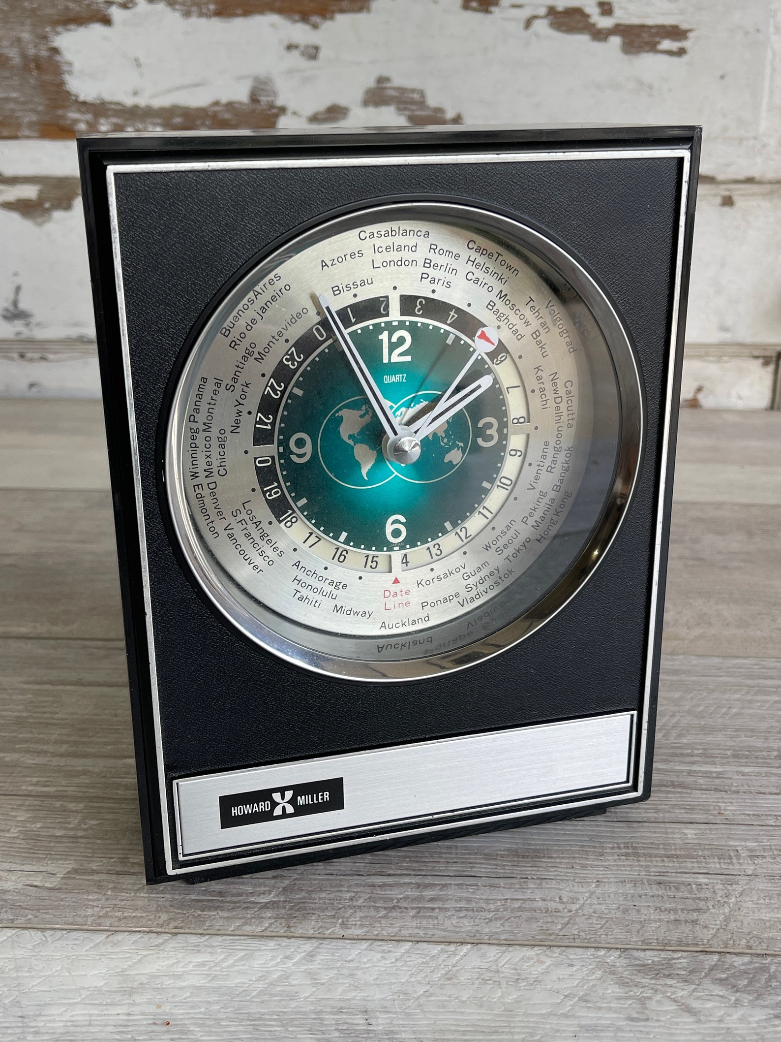 Vintage Howard Miller World Time Clock 1960s Super Cool Time Etsy