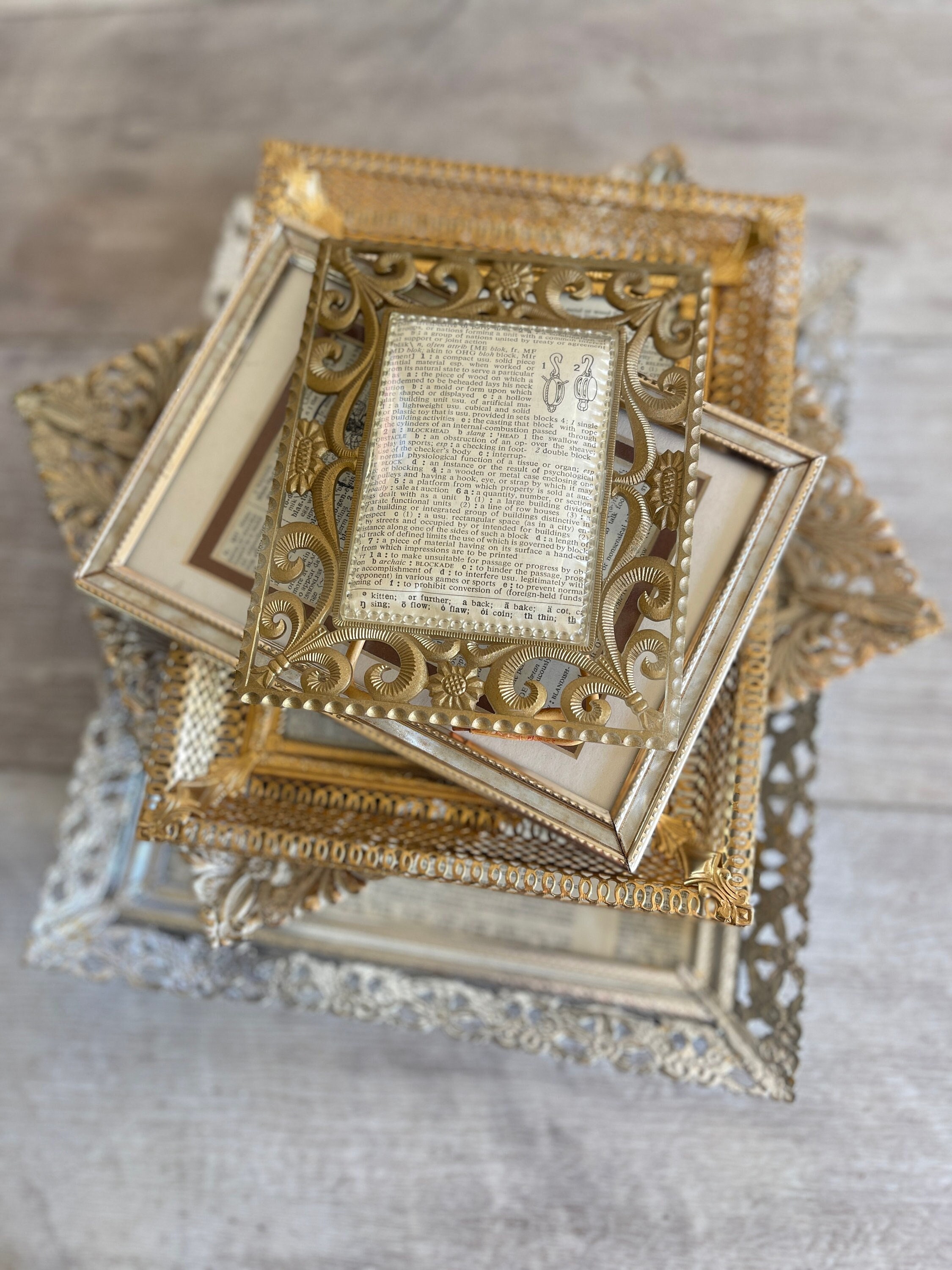 Haus and Hues 16x20 Gold Picture Frame Set of 1 Picture Frame Metallic  16x20 Poster Frames for Wall 16x20 Gold gold Aluminum Frame 