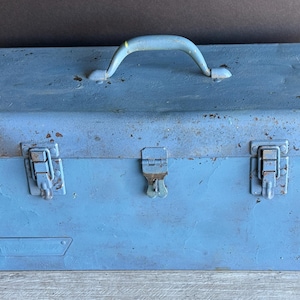 Vintage Steel Tool Box -Toolbox -Powr Kraft Painted Blue - 20 Inches long - Large