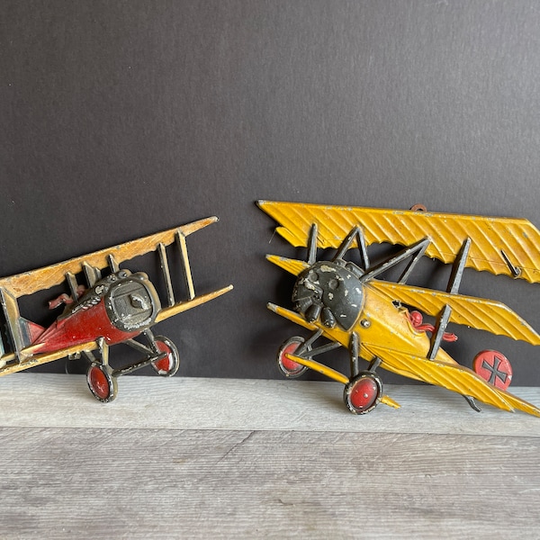 Vintage Airplane Metal Plaques Homco  - Set 2 Biplane Bi Plane - Red Barron - Antique Barnstormers