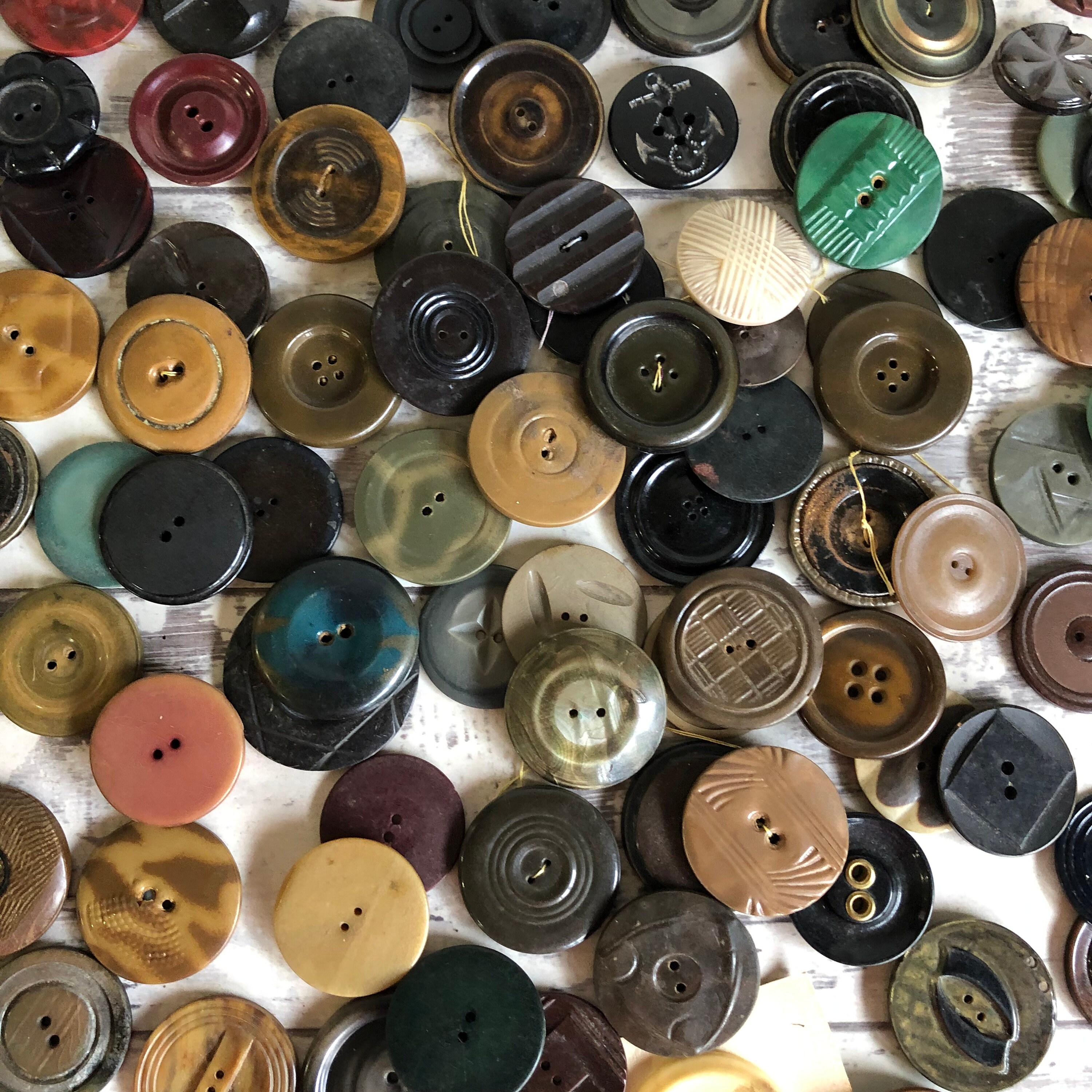 Vintage Buttons Coat Buttons Extra Large Celluloid Bakelite Etsy