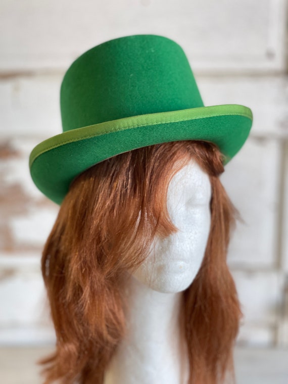 Vintage Green Top Hat St. Patricks Day Leprechaun 