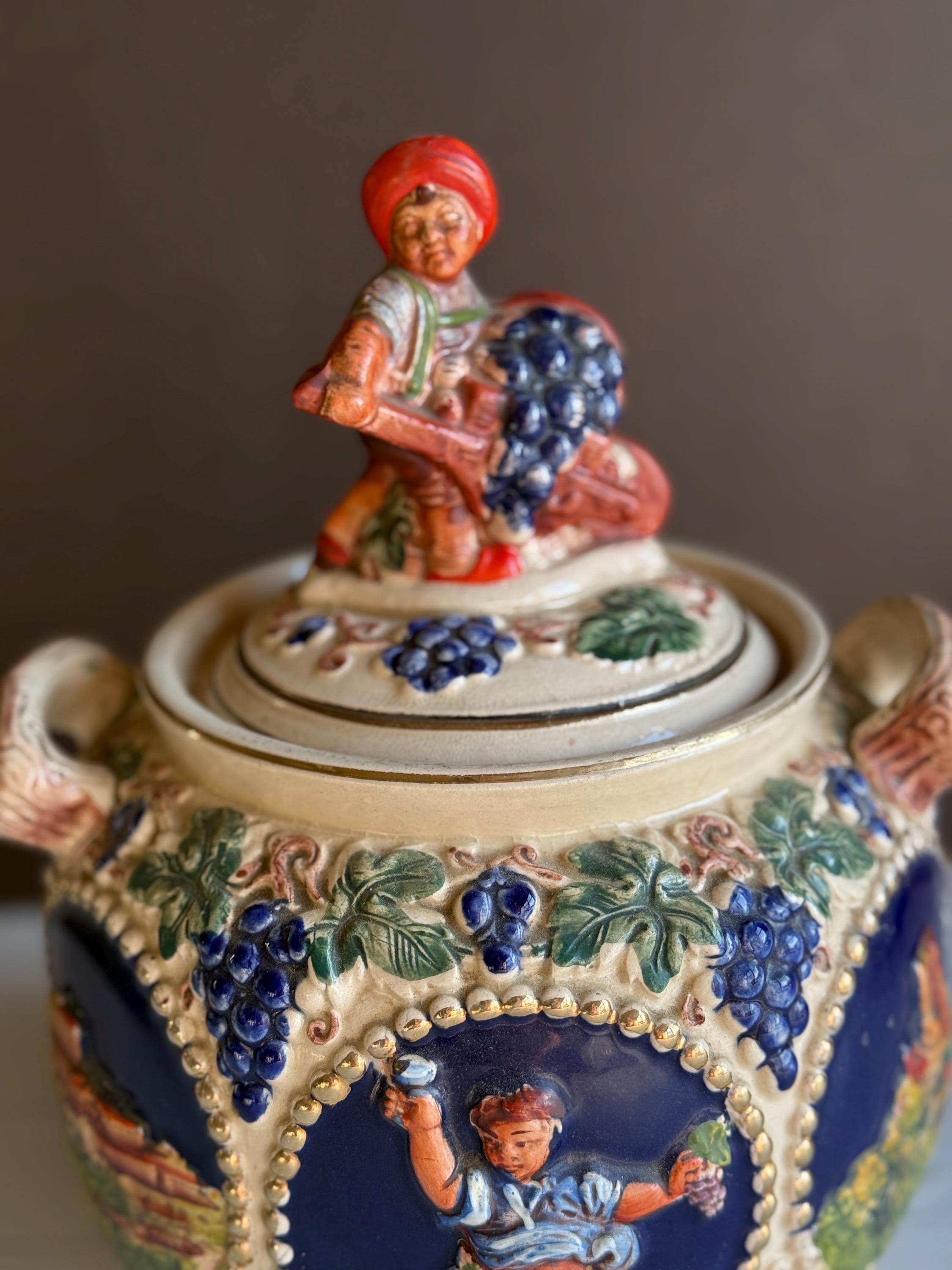 Vintage German Biscuit Jar/cookie Jar - Handgemalt Gertz Hand