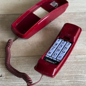 Vintage Landline TelePhone - Trimline Button 1970s Red Telephone