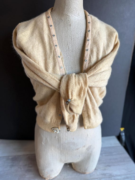 Vintage 1930s Cardigan Sweater - Cashmere and Min… - image 2
