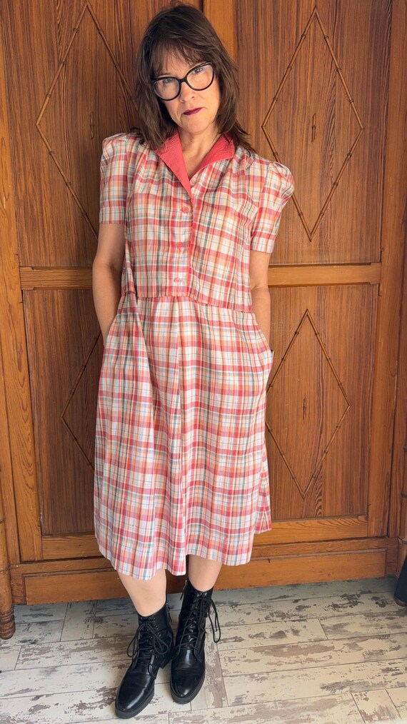 Vintage Handmade Plaid Dress - 1970s Housedress -… - image 10