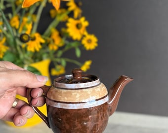 Vintage Sadler Pottery Teapot -Brown Betty Single Staffordshire English Teapot