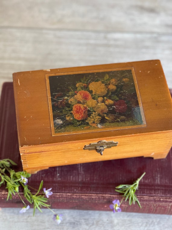 Vintage Wooden Chest Jewelry Box - Old Floral Sce… - image 2