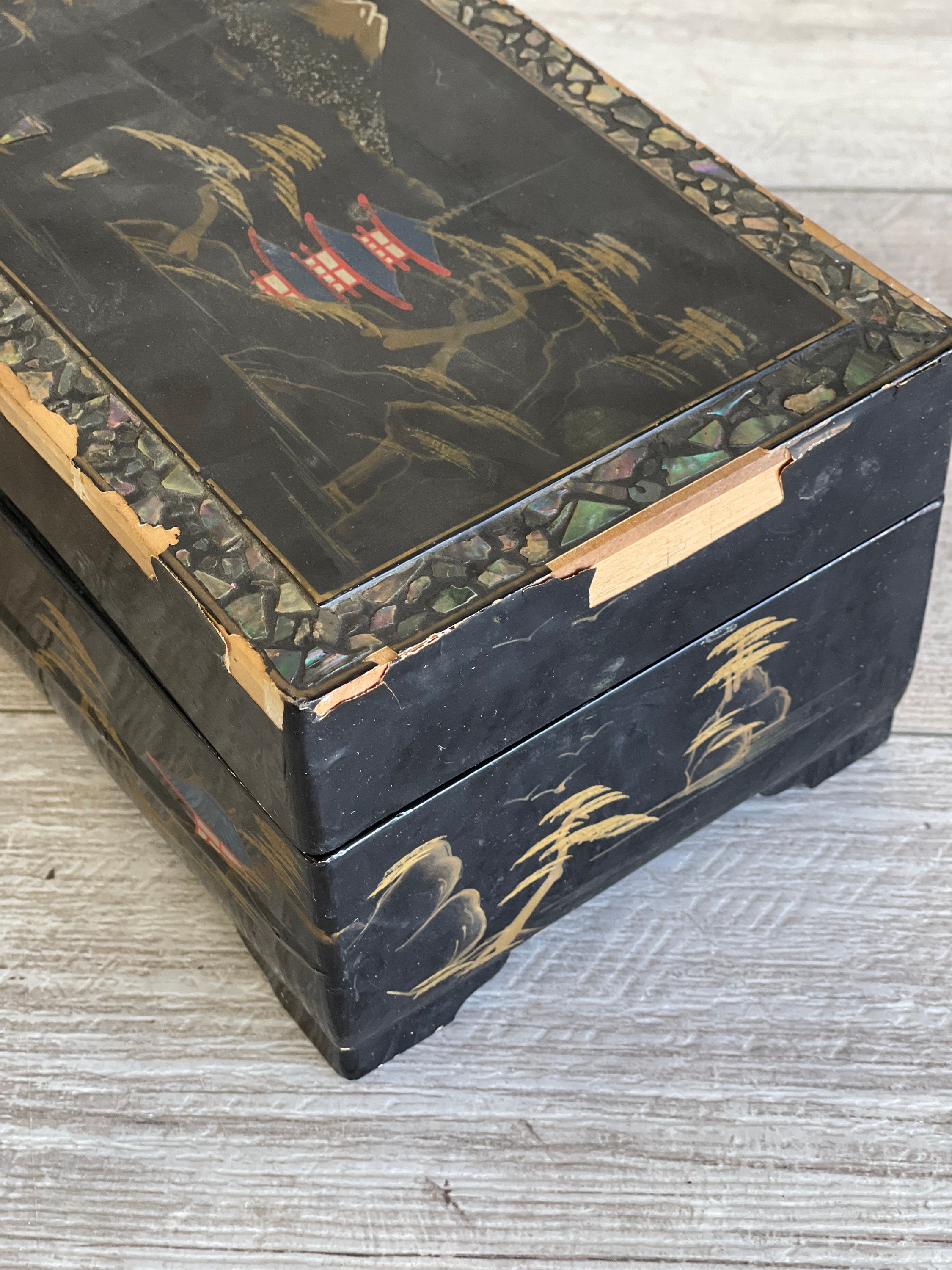 Vintage Japanese Lacquer Jewelry Music Box - Handpainted MOP