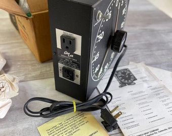GRALAB MODEL 300 VINTAGE DARKROOM DERNIÈRE MINUTERIE, TESTÉE, FONCTIONNE TRÈS BIEN