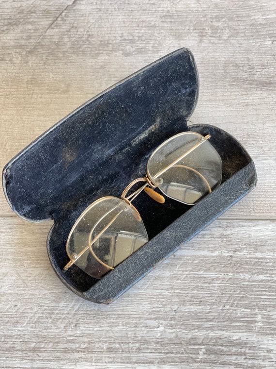 Vintage Eyeglasses Spectacles Wire Rim 1940s Gold… - image 7