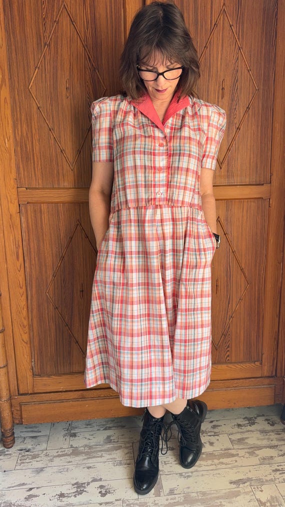 Vintage Handmade Plaid Dress - 1970s Housedress -… - image 4