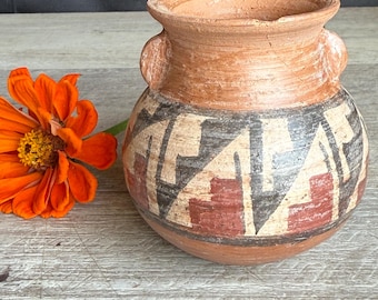 Vintage Native American Hopi Small Pottery Bowl Signed Juanita