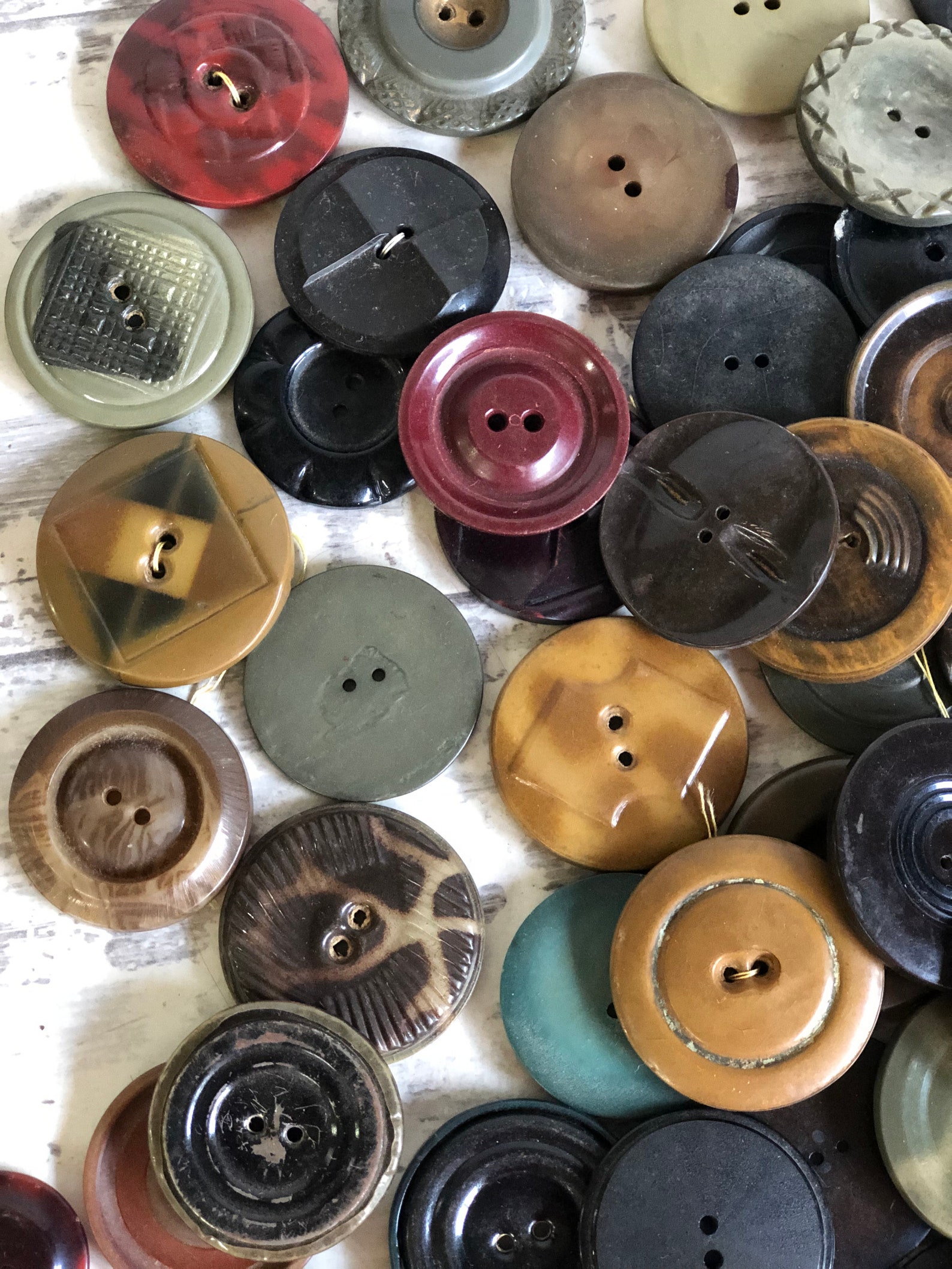 Vintage Buttons Coat Buttons Extra Large Celluloid Bakelite Etsy