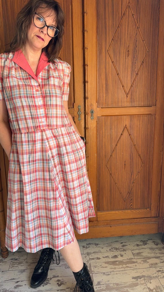 Vintage Handmade Plaid Dress - 1970s Housedress -… - image 12