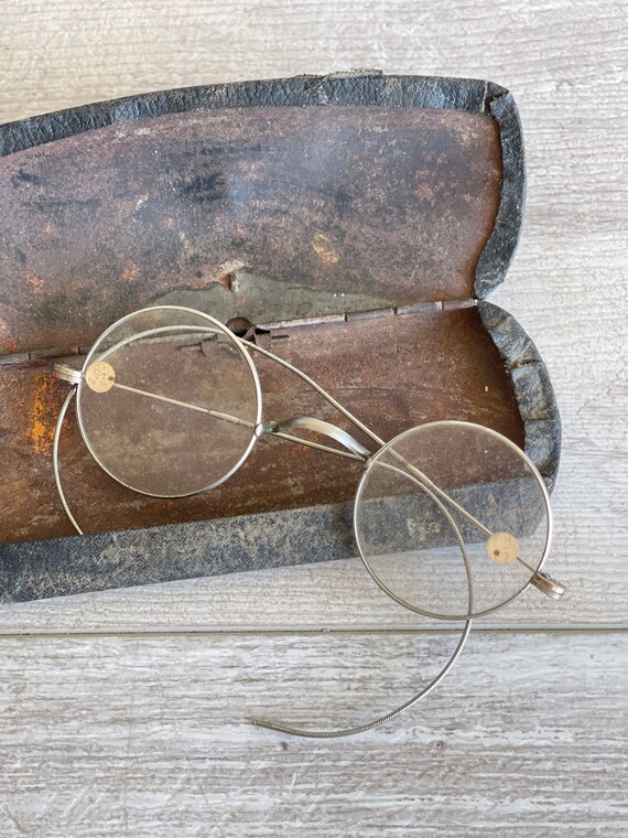 Vintage Eyeglasses Spectacles Wire Rim 1940s Gold… - image 5