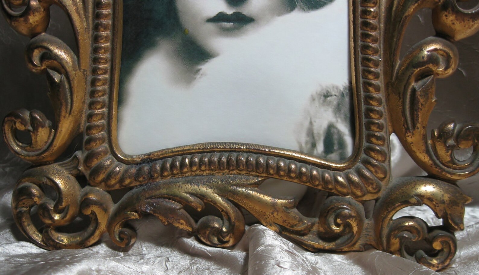 Vintage Art Nouveau Picture Frame Gold Gilt Etsy
