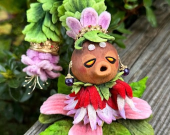Handmade Deku Princess Figurine: Zelda Majora’s Mask Pipecleaner and Clay Replica Fanart