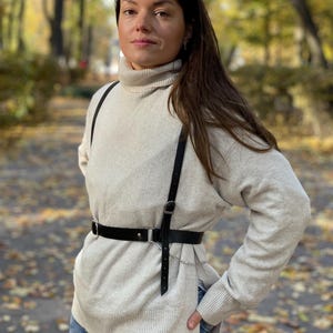 Gothic leather chest harness belt with waist ring and chain for women, black genuine leather, adjustable body accessory, festival outfit