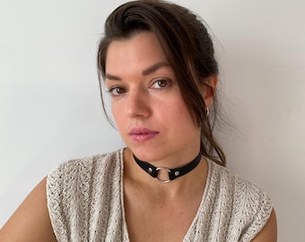 Black leather choker with a ring, minimalist everyday necklace for women