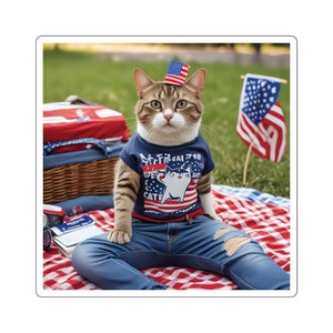 Sticker chat 4 juillet - Kitty patriotique célébrant le jour de l'indépendance, pique-nique amusant, cadeau de célébration, patriote rouge, blanc et bleu