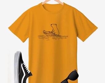 Capybara Crocodile Graphic Tee: Funny Animal Art T-Shirt