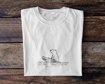 Capybara Crocodile Graphic Tee: Funny Animal Art T-Shirt