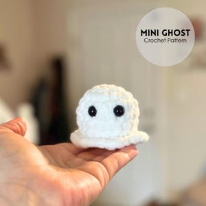 Mini Ghost Crochet Pattern